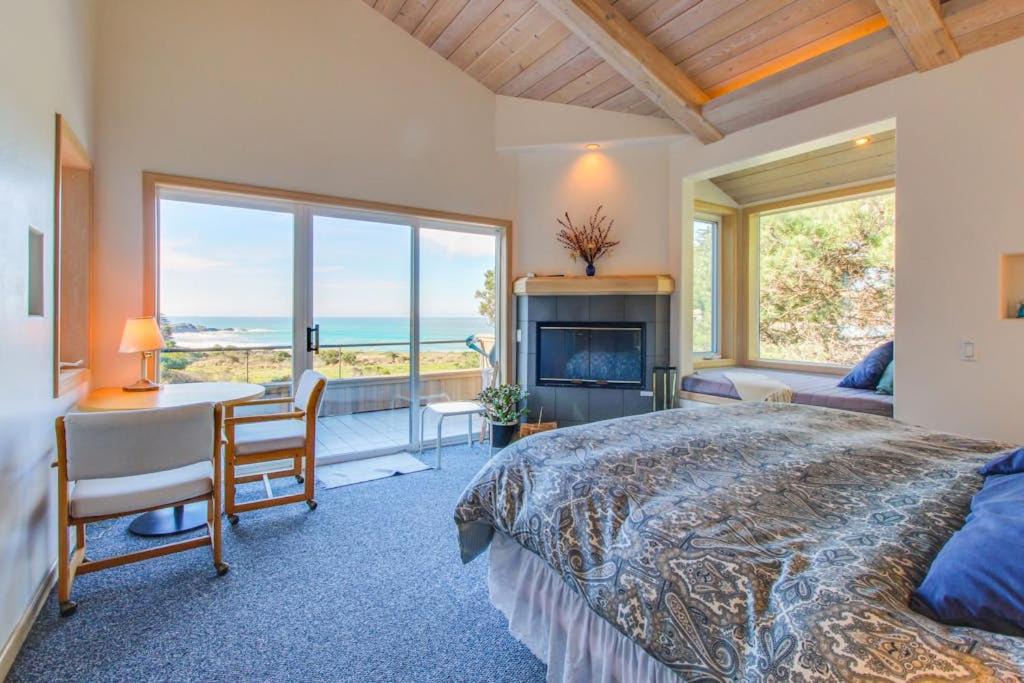 Photo of Bedroom in Sea Ranch