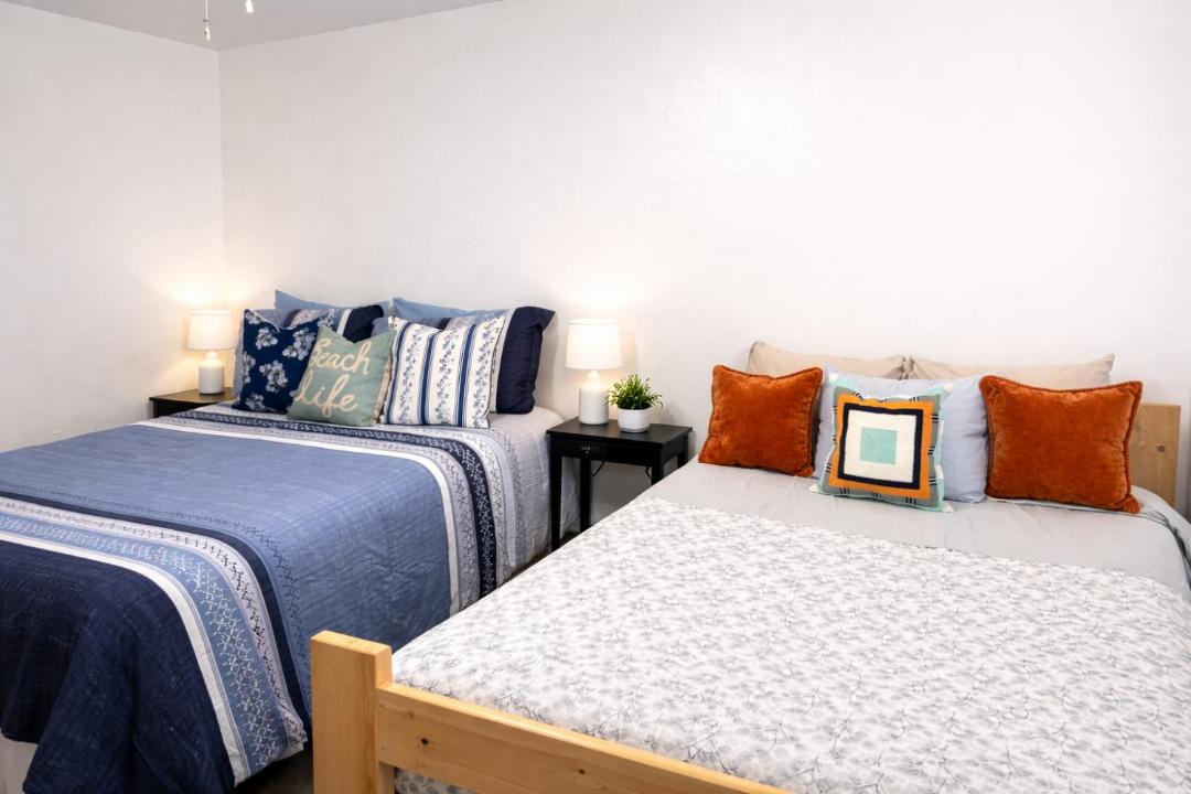 Photo of Bedroom in Oleander - Sunset