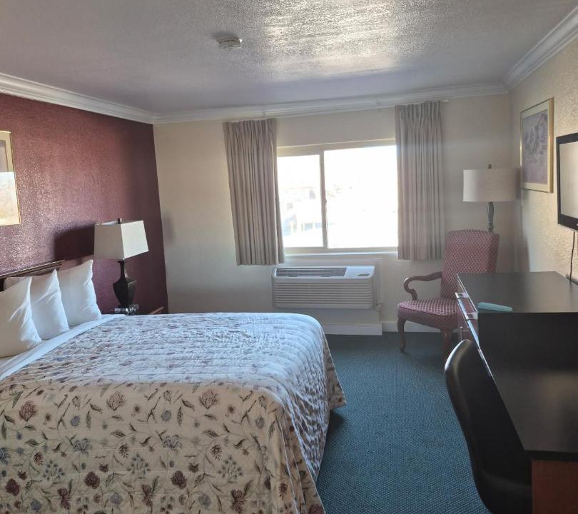 Photo of Others in Tonopah