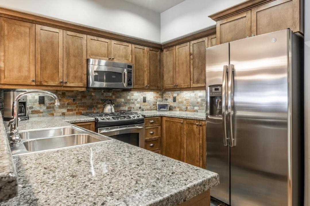 Photo of Kitchen in Woodwinds