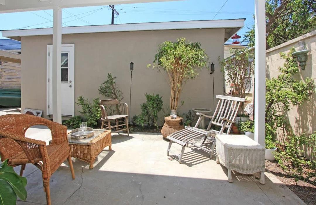 Photo of Patio Balcony in Balboa Peninsula