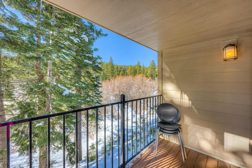 Photo of Patio Balcony in Carnelian Woods