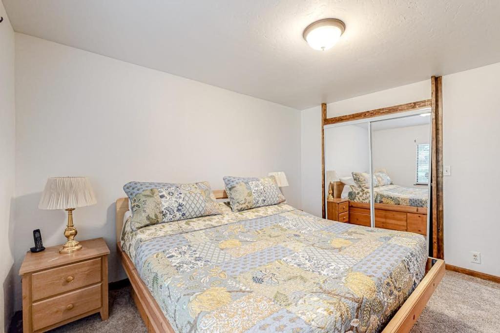 Photo of Bedroom in Tahoe Paradise