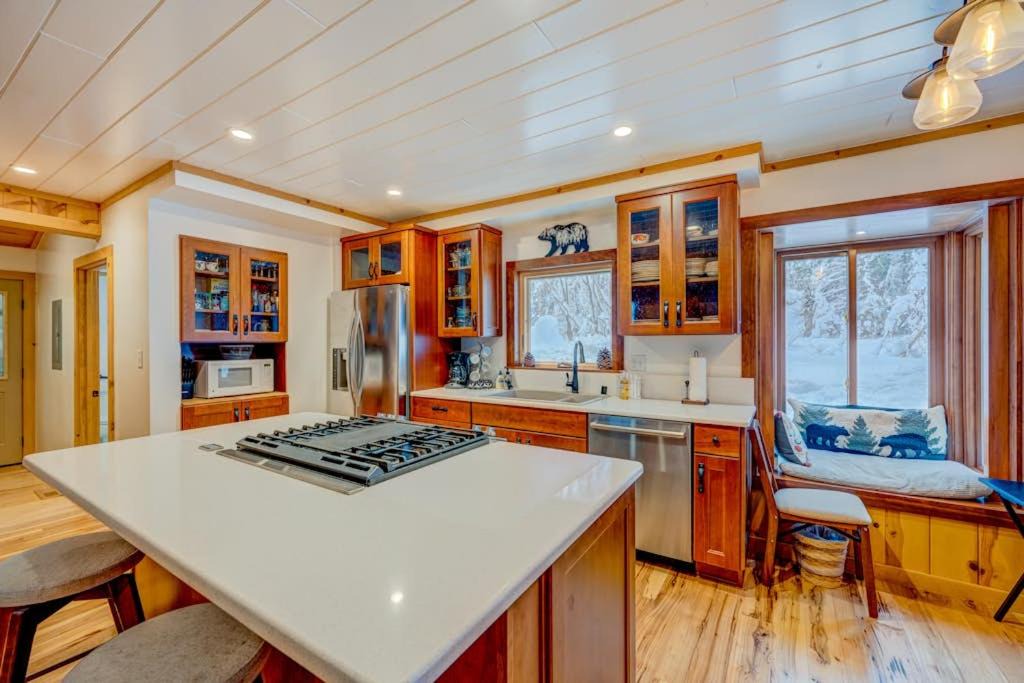 Photo of Kitchen in Tahoe Pines