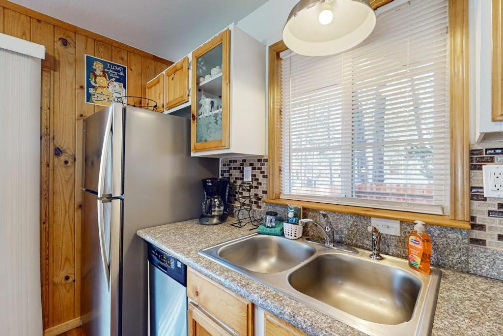 Photo of Kitchen in Tahoe Paradise