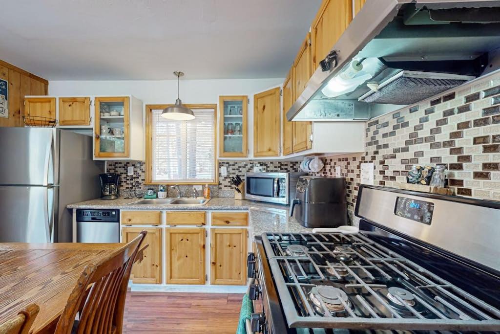 Photo of Kitchen in Tahoe Paradise