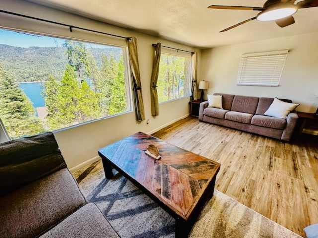 Photo of Others in Wishon