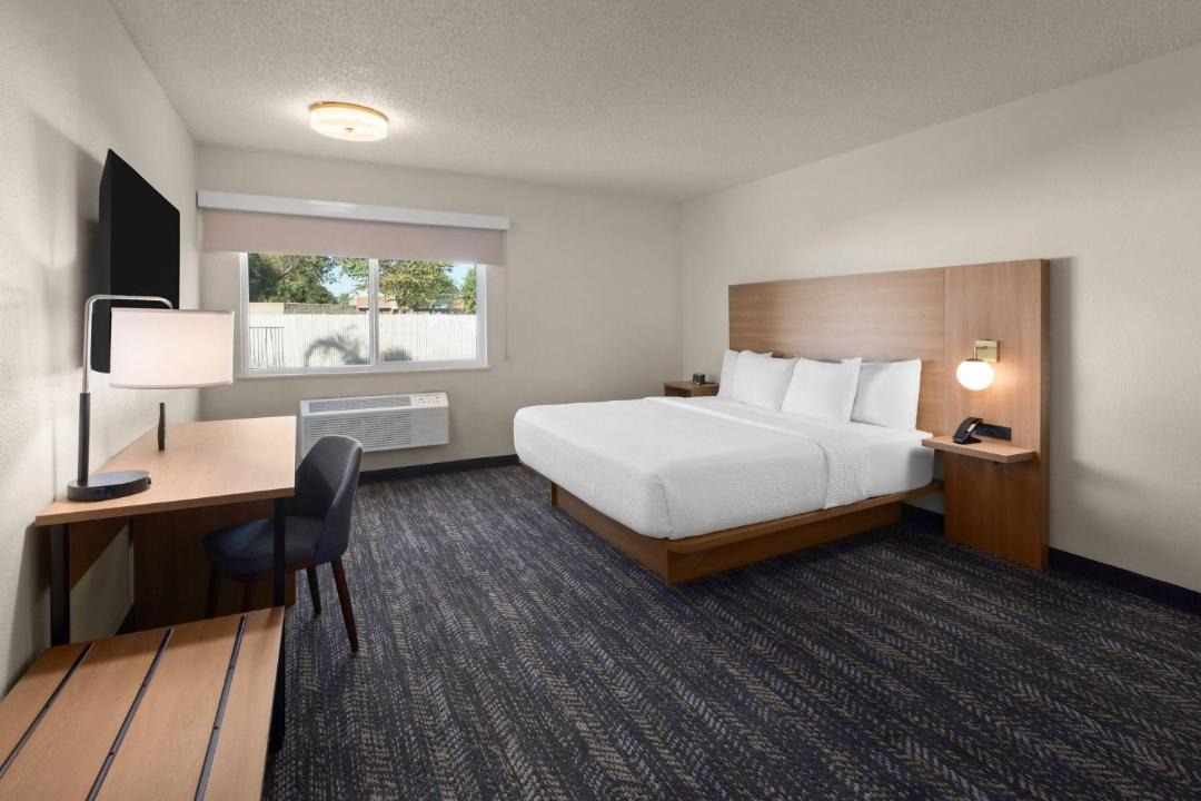 Photo of Bedroom in Merced