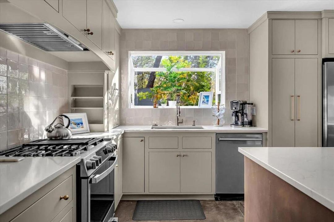 Photo of Kitchen in Redding