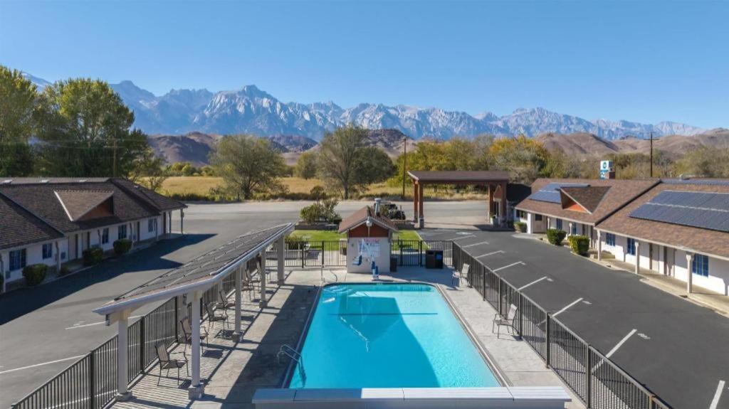 Photo of Others in Lone Pine