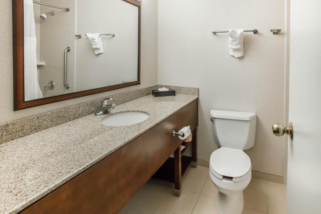 Photo of Bathroom in Fallon