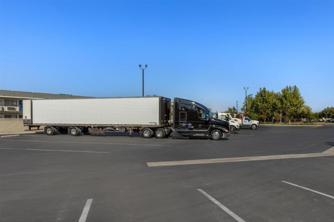 Photo of Others in Tulare