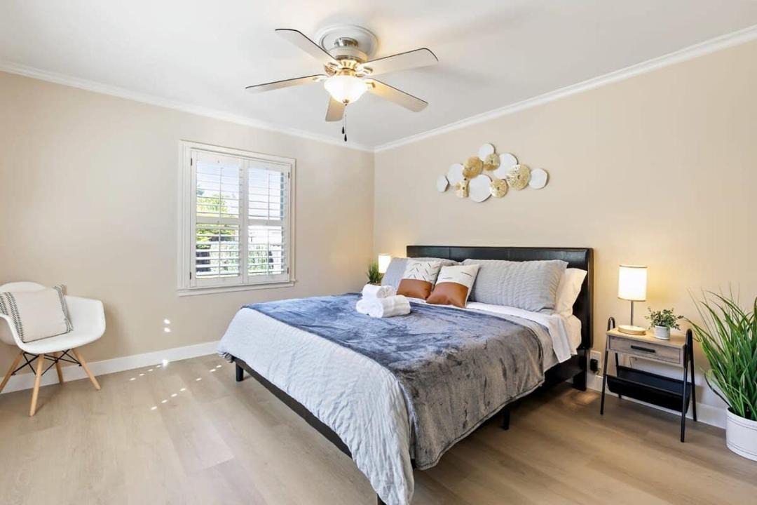 Photo of Bedroom in North Central