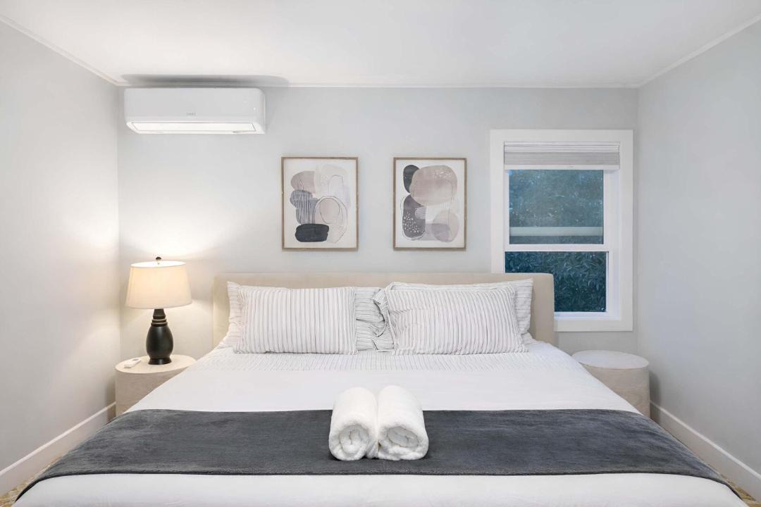 Photo of Bedroom in Cambrian Park