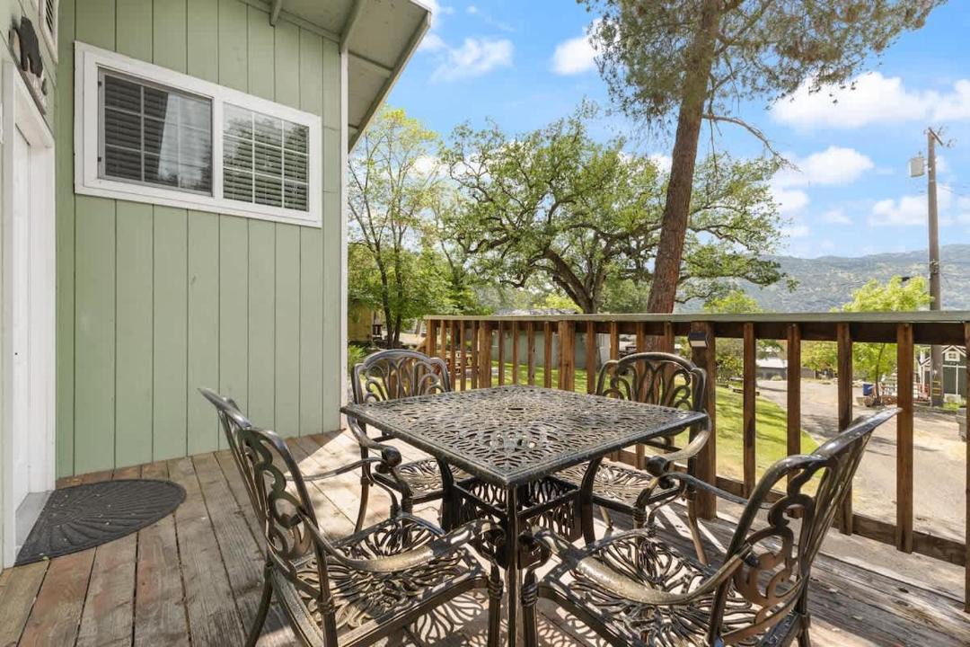 Photo of Patio Balcony in Three Rivers