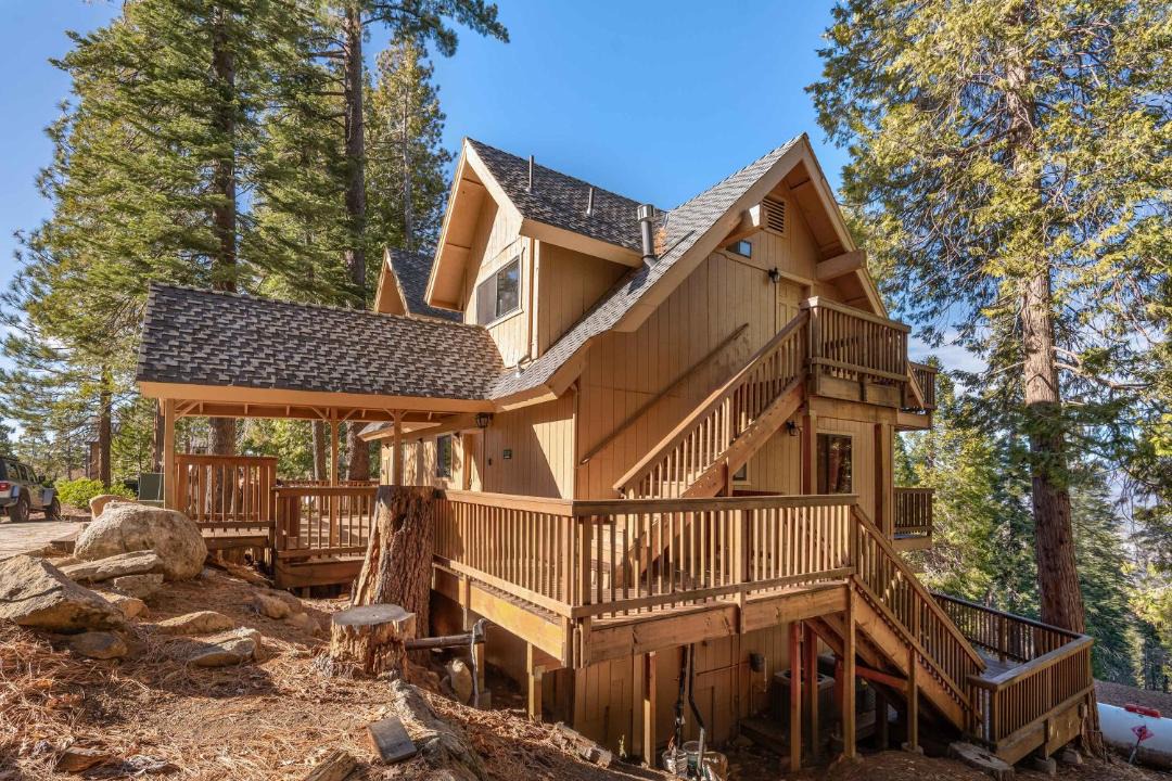 Photo of Others in Yosemite West