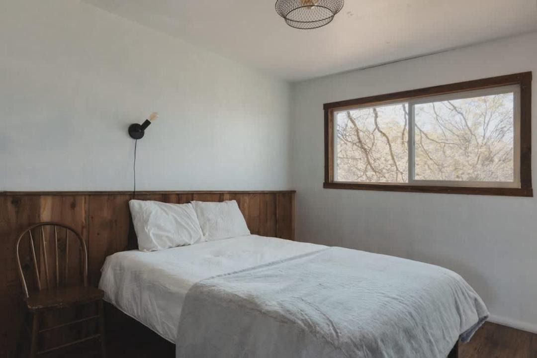 Photo of Bedroom in Dunlap