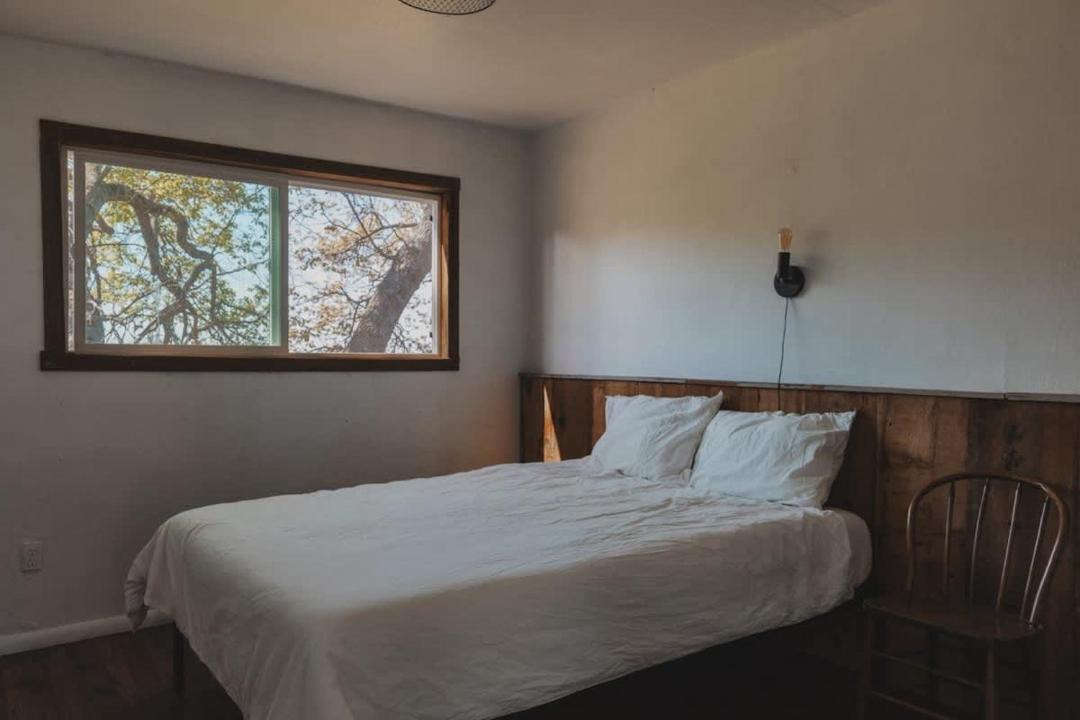 Photo of Bedroom in Dunlap
