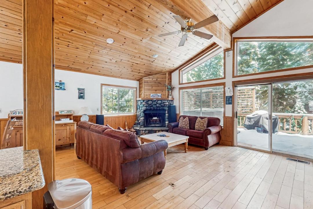 Photo of Others in Tahoe Vista
