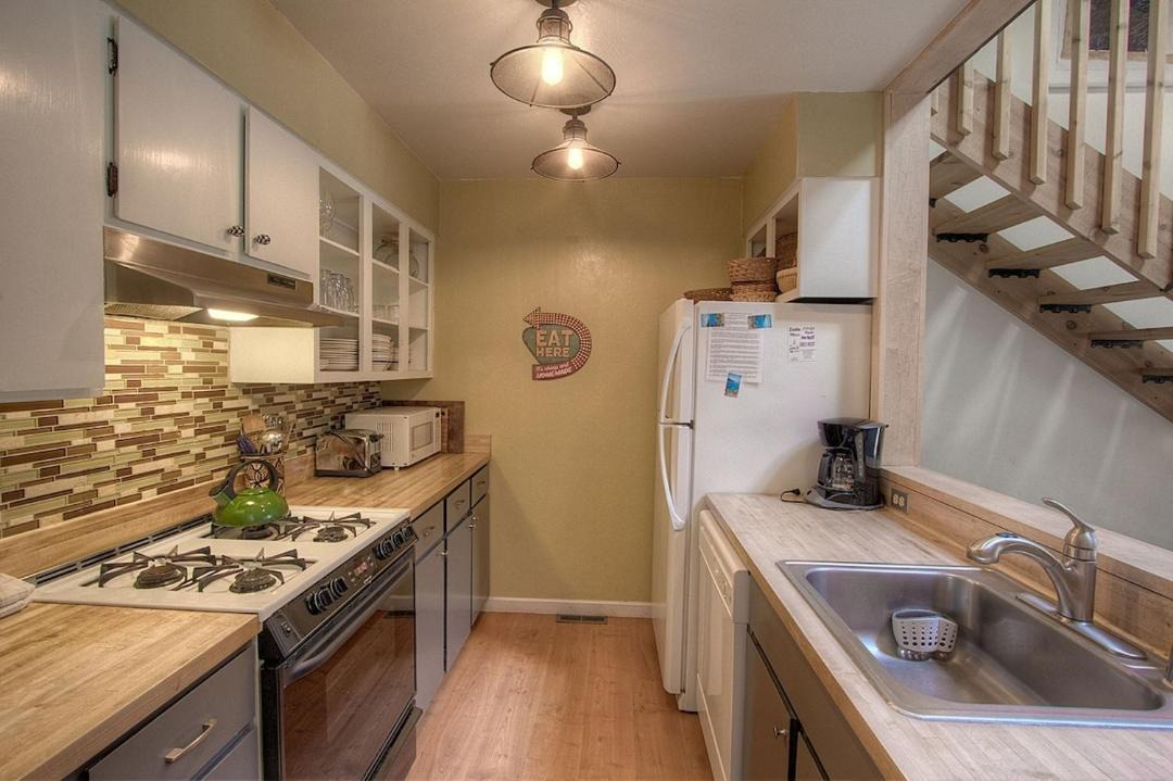 Photo of Kitchen in Dollar Point