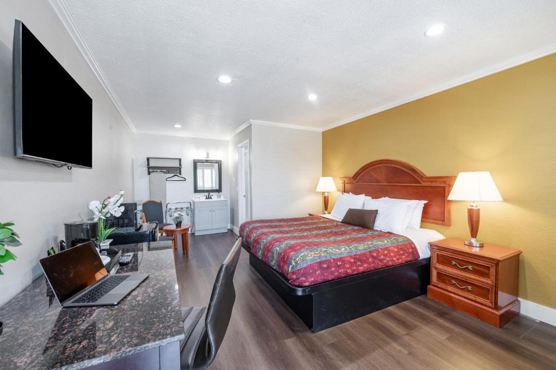 Photo of Bedroom in San Bruno