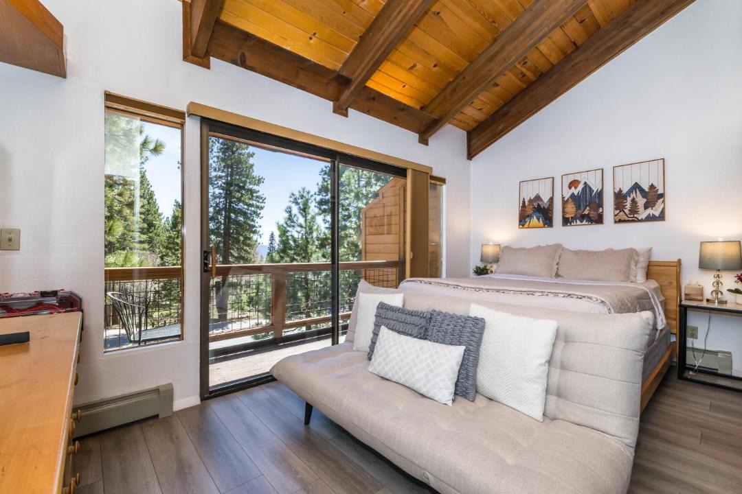 Photo of Bedroom in Incline Village