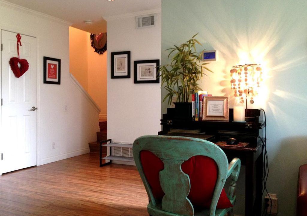 Photo of Livingroom in Hermosa Village