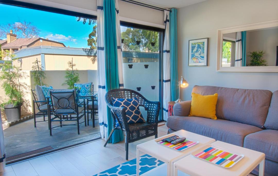 Photo of Patio Balcony in Hermosa Village