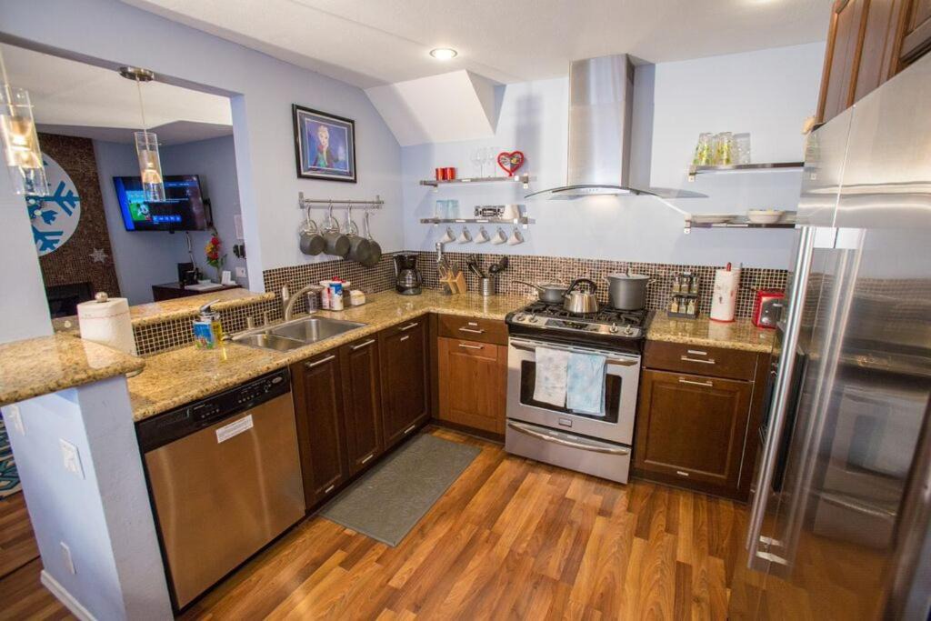 Photo of Kitchen in Hermosa Village