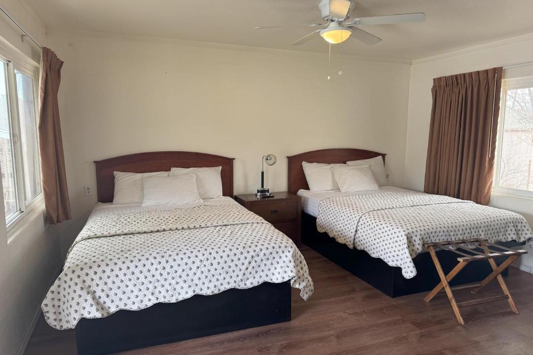 Photo of Bedroom in Wofford Heights