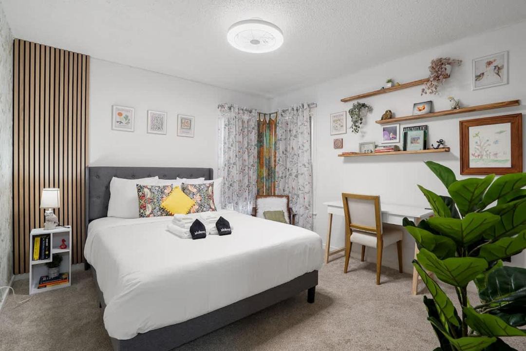 Photo of Bedroom in Sharp Park