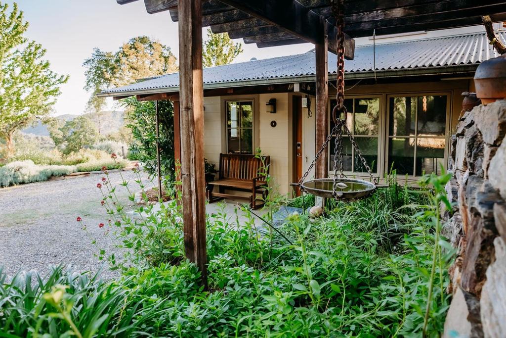 Photo of Others in Mariposa