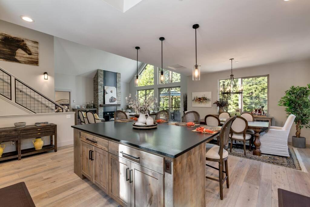 Photo of Kitchen in Country Club Estates