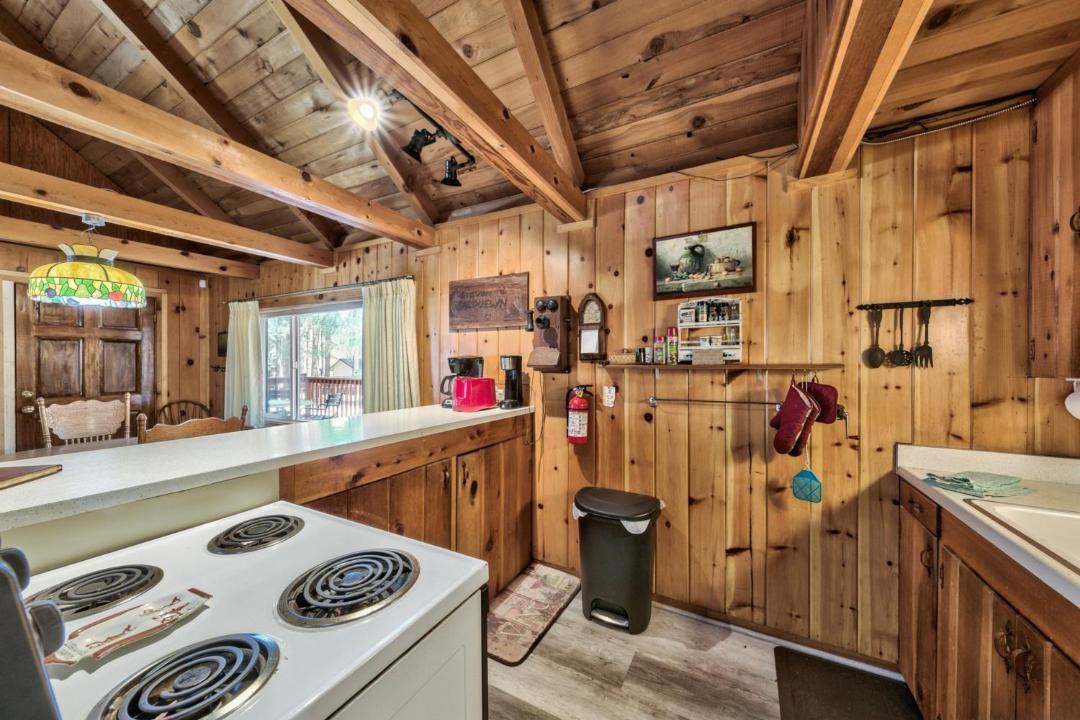 Photo of Kitchen in Black Bart