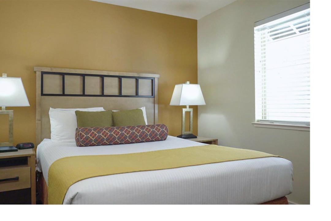 Photo of Bedroom in Round Hill Village