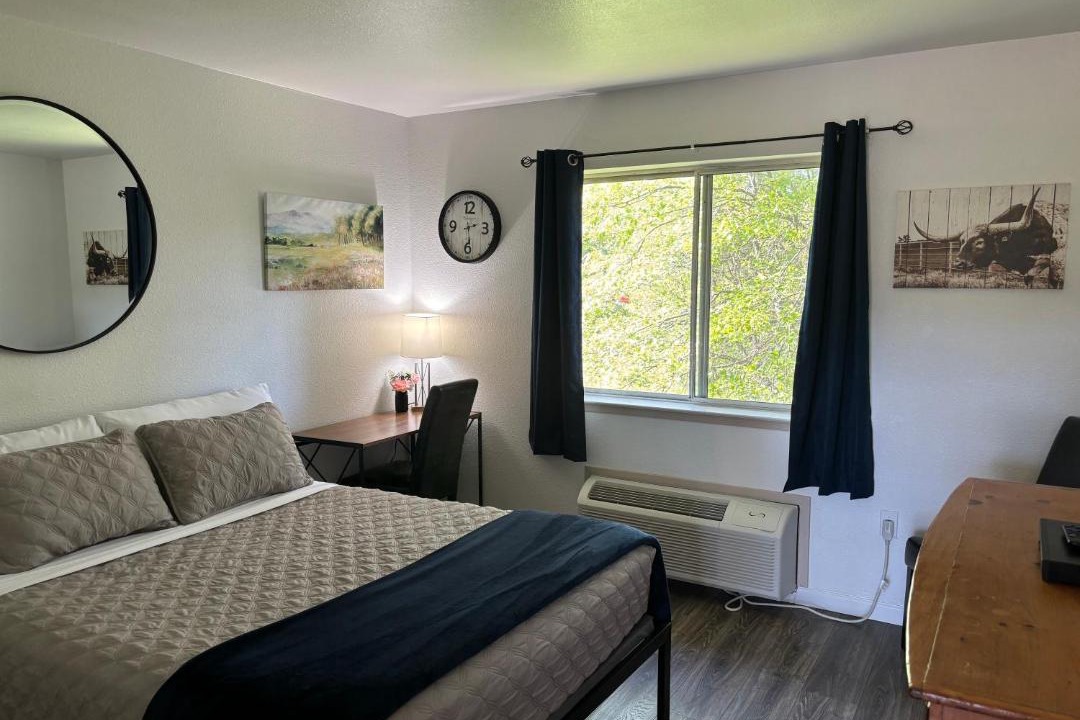 Photo of Bedroom in Brownsville