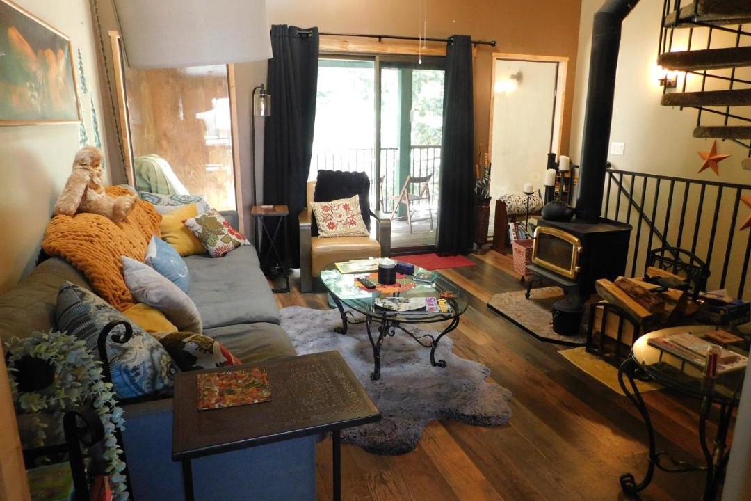 Photo of Livingroom in Pinecrest