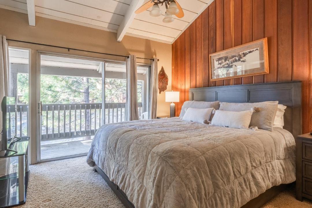 Photo of Bedroom in Mammoth Lakes