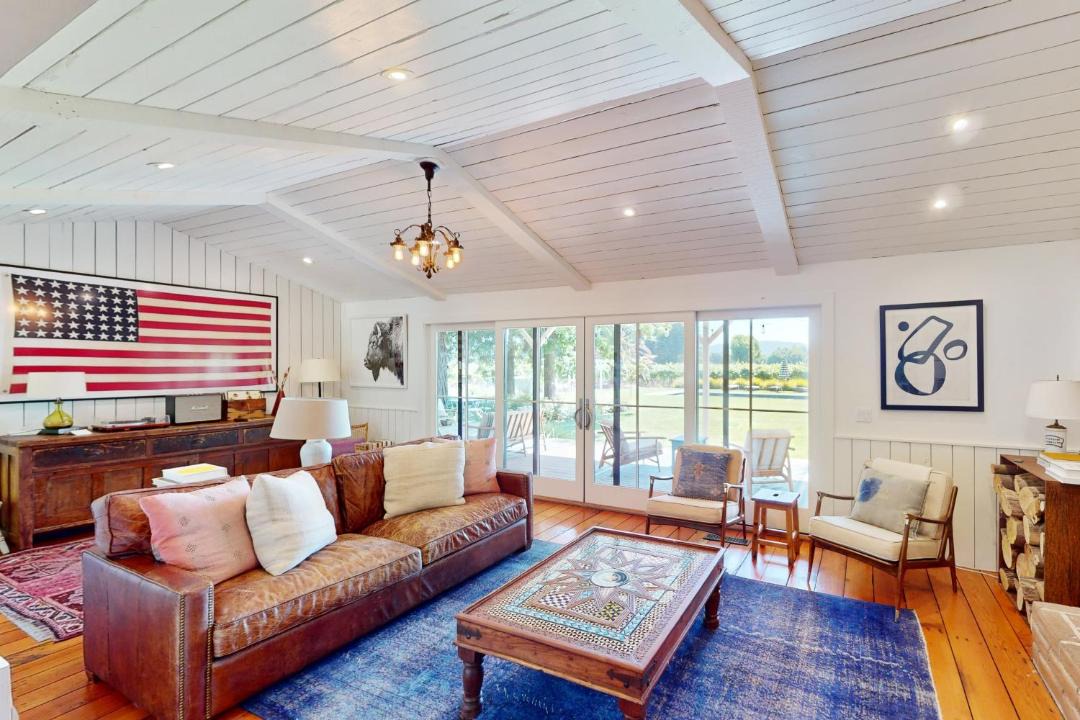 Photo of Livingroom in Sonoma