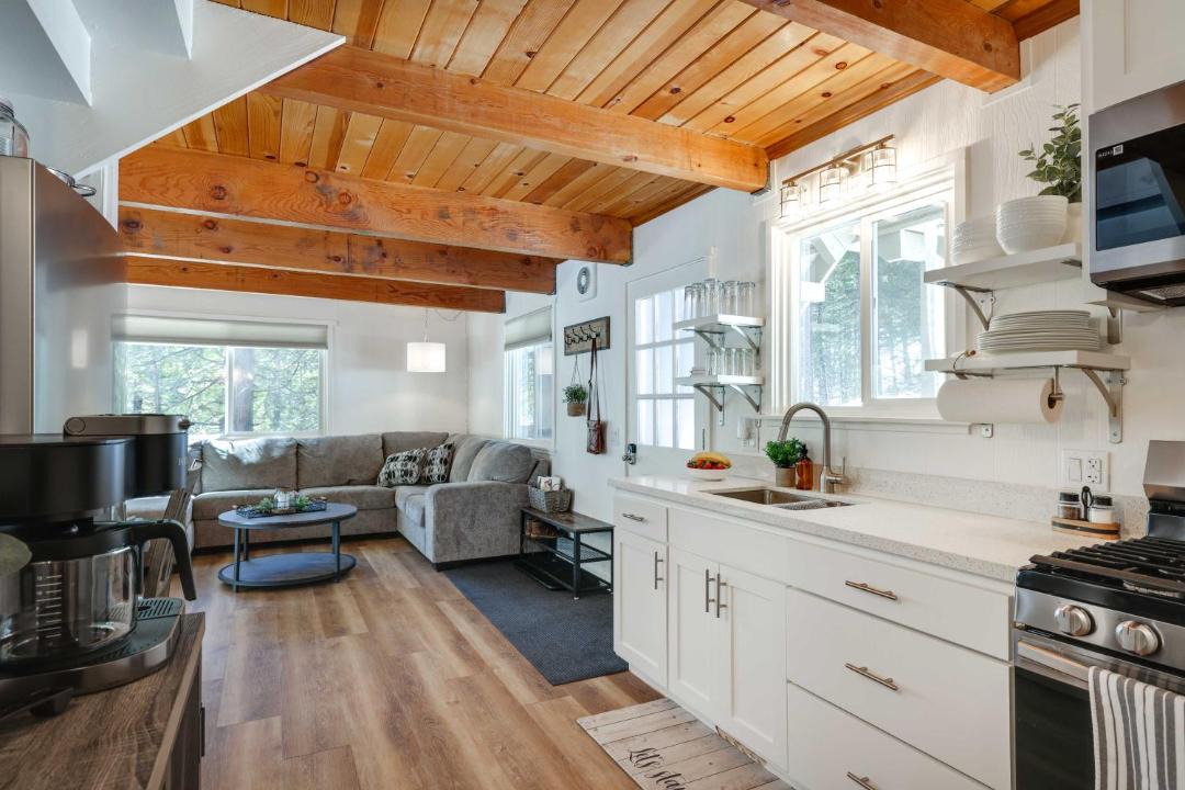 Photo of Livingroom in Cold Springs