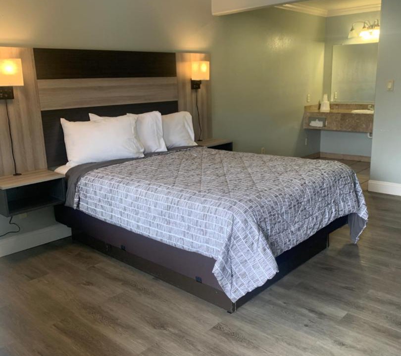 Photo of Bedroom in Monterey