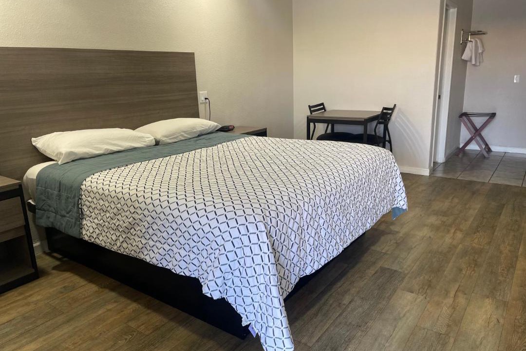 Photo of Bedroom in Sanger