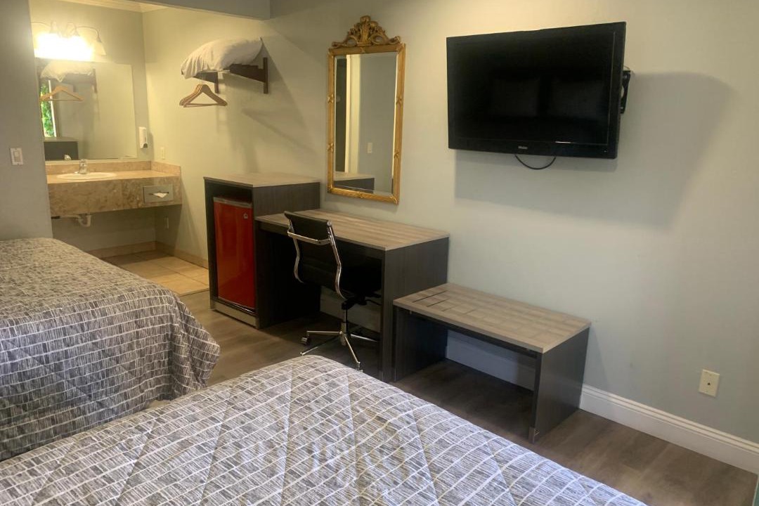 Photo of Bedroom in Monterey