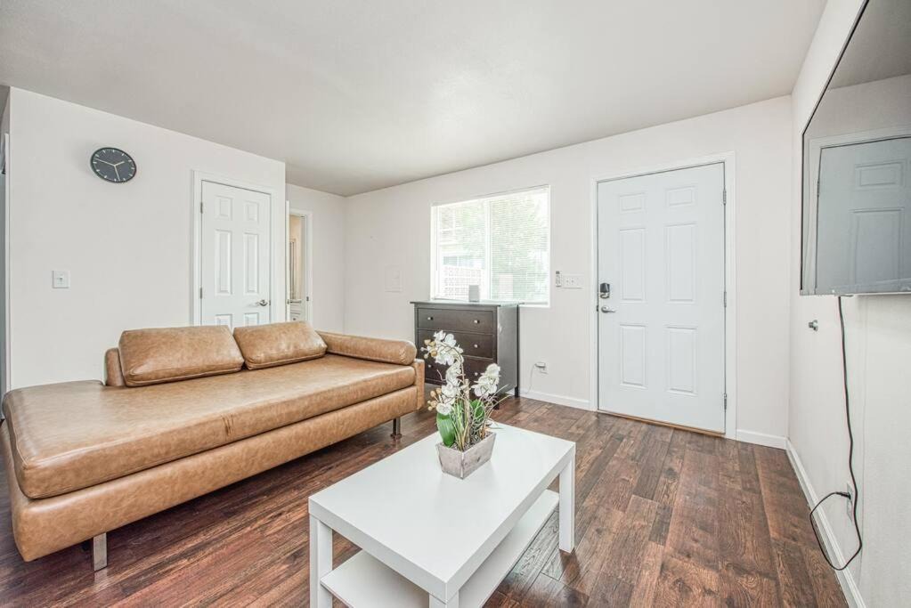 Photo of Livingroom in Fresno