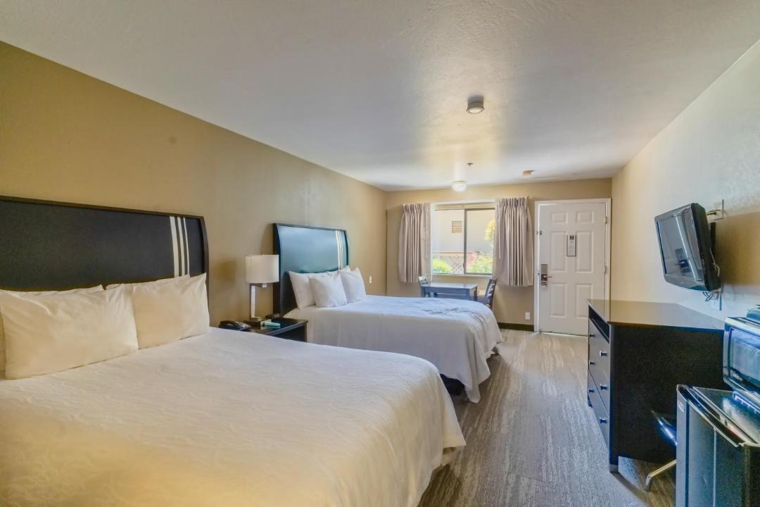 Photo of Bedroom in Oakhurst