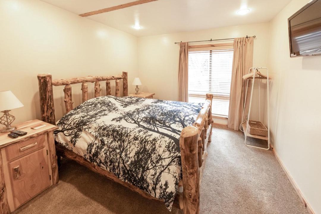 Photo of Bedroom in Mammoth Lakes