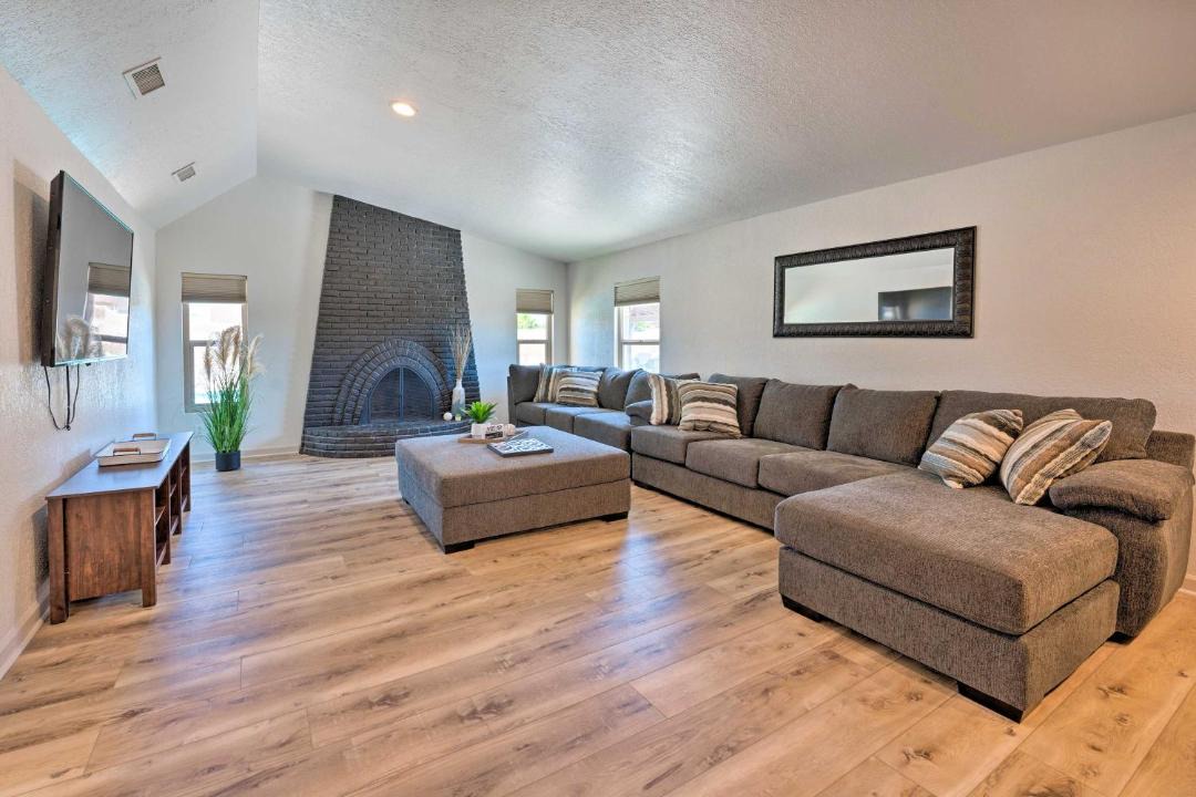 Photo of Livingroom in Lake Havasu City