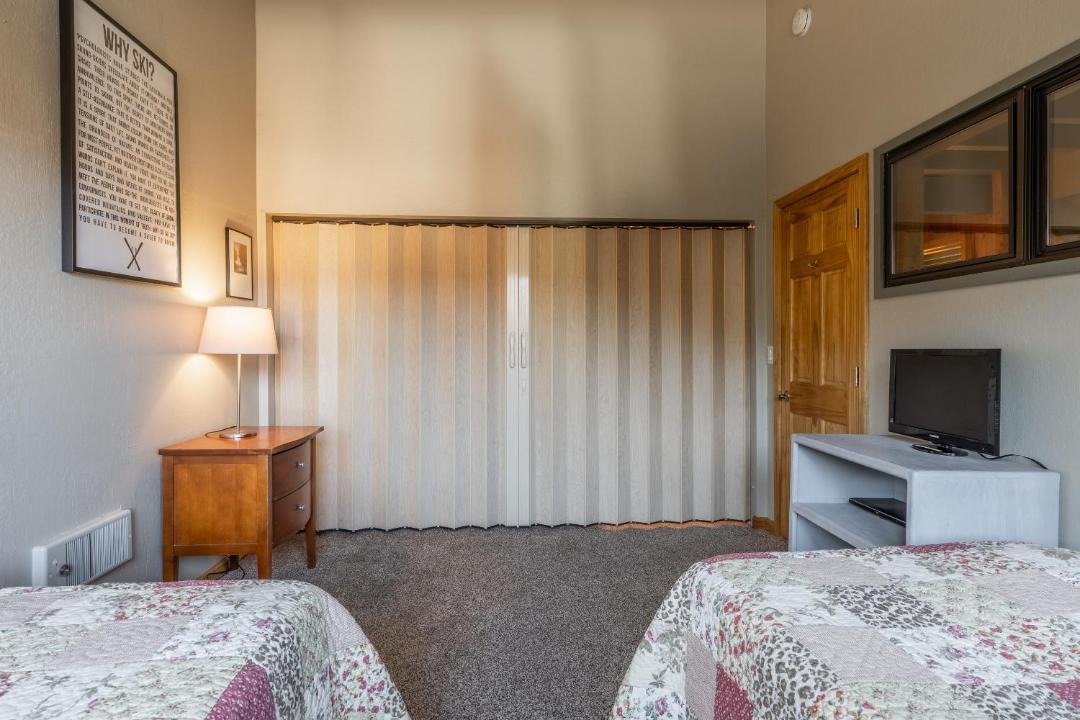 Photo of Bedroom in Mammoth Lakes