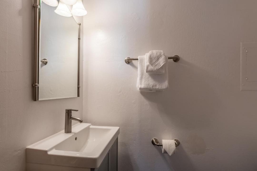 Photo of Bathroom in Mammoth Lakes