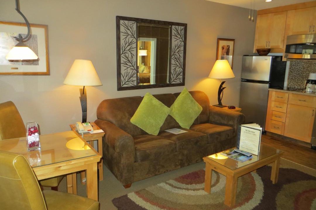 Photo of Livingroom in Lakeside Park